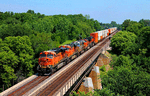 BNSF Railway ES44AC